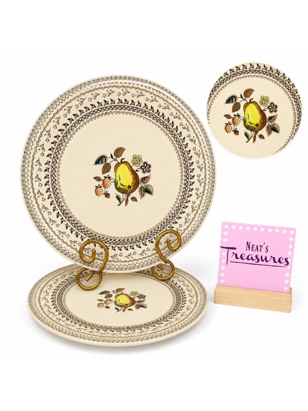 Johnson Brothers FRUIT SAMPLER Hand Engraving Staffordshire Dinner Plates Set 2